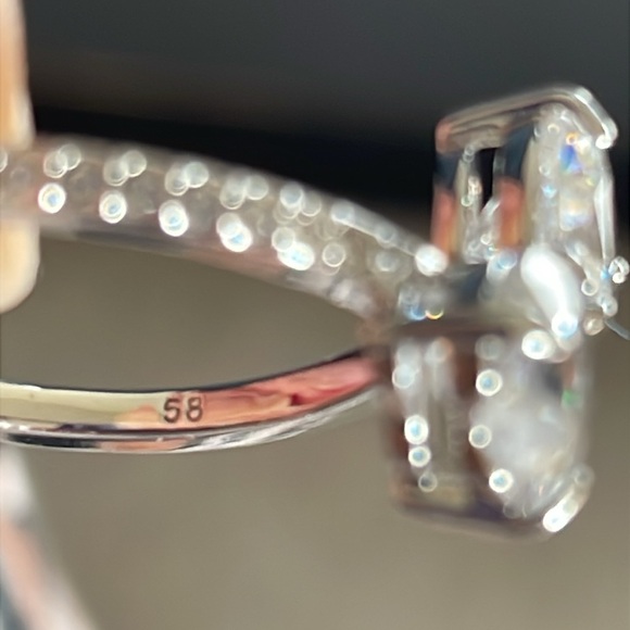 Swarovski Mesmera Open Heart Ring - Picture 5 of 7